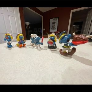 Smurf figurines